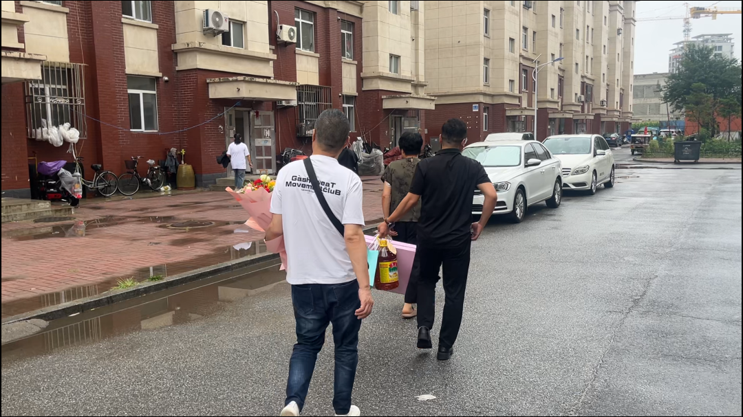 穿越距离的温情——糖尿病手术专家术后回访,心系患者无畏远行! 穿越距离的温情——糖尿病手术专家术后回访,心系患者无畏远行!